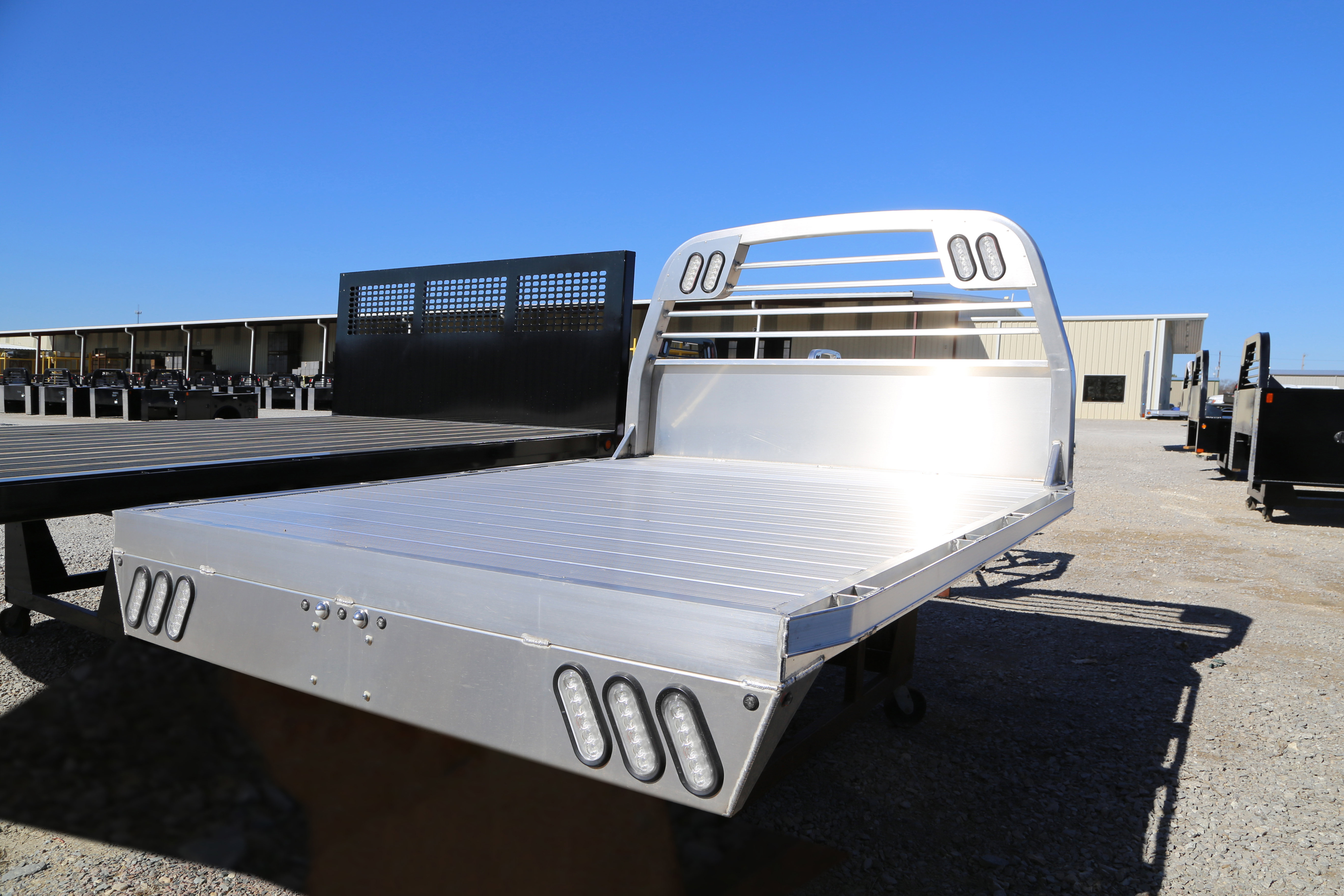 AL RS trailer bed