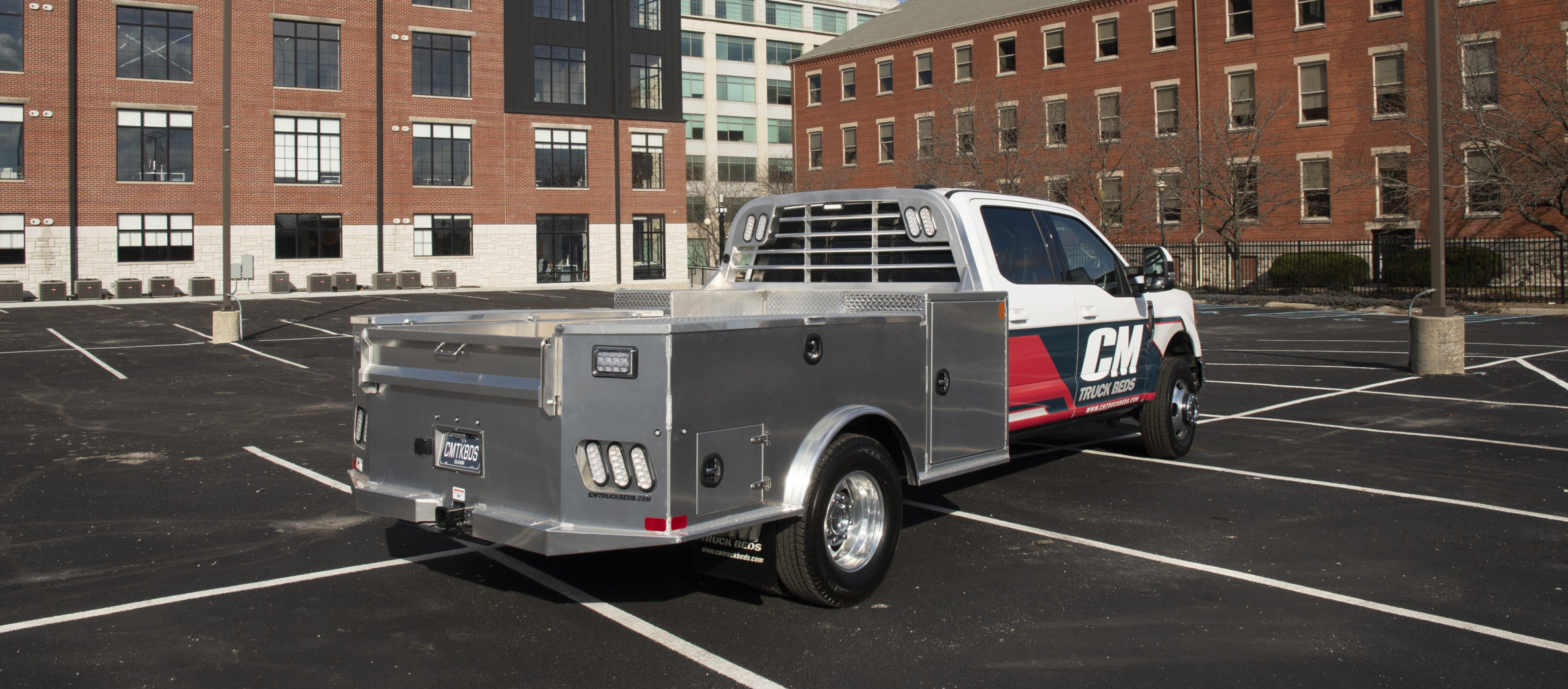 ALTM Aluminum Tradesman Body CM Truck Beds